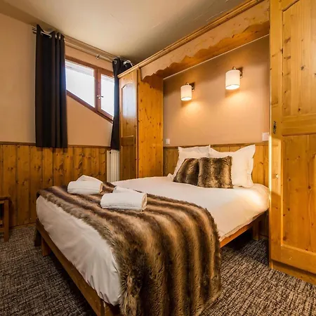 Appartement In French Alps, Savoyard Charm