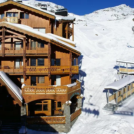 In French Alps, Savoyard Charm Appartement *